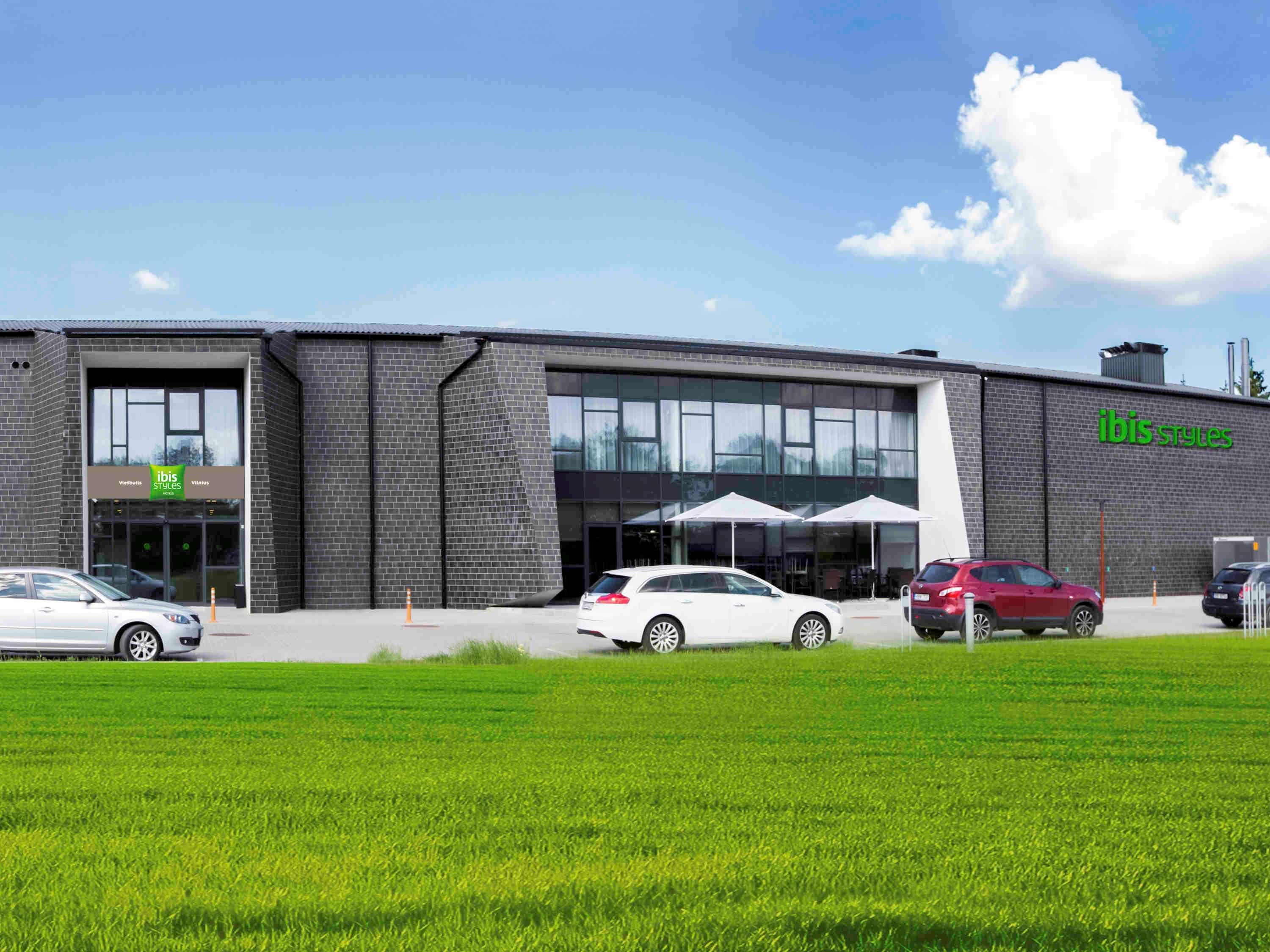 Ibis Styles Vilnius Hotel Ngoại thất bức ảnh