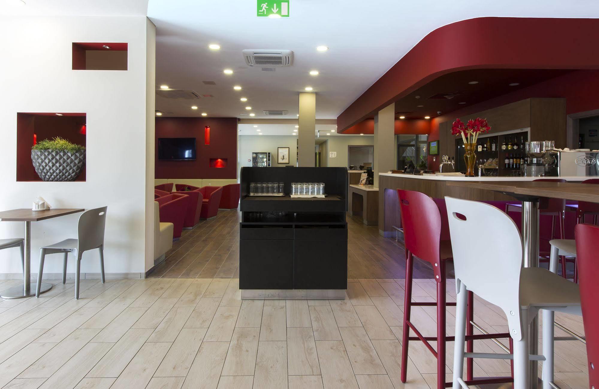 Ibis Styles Vilnius Hotel Ngoại thất bức ảnh